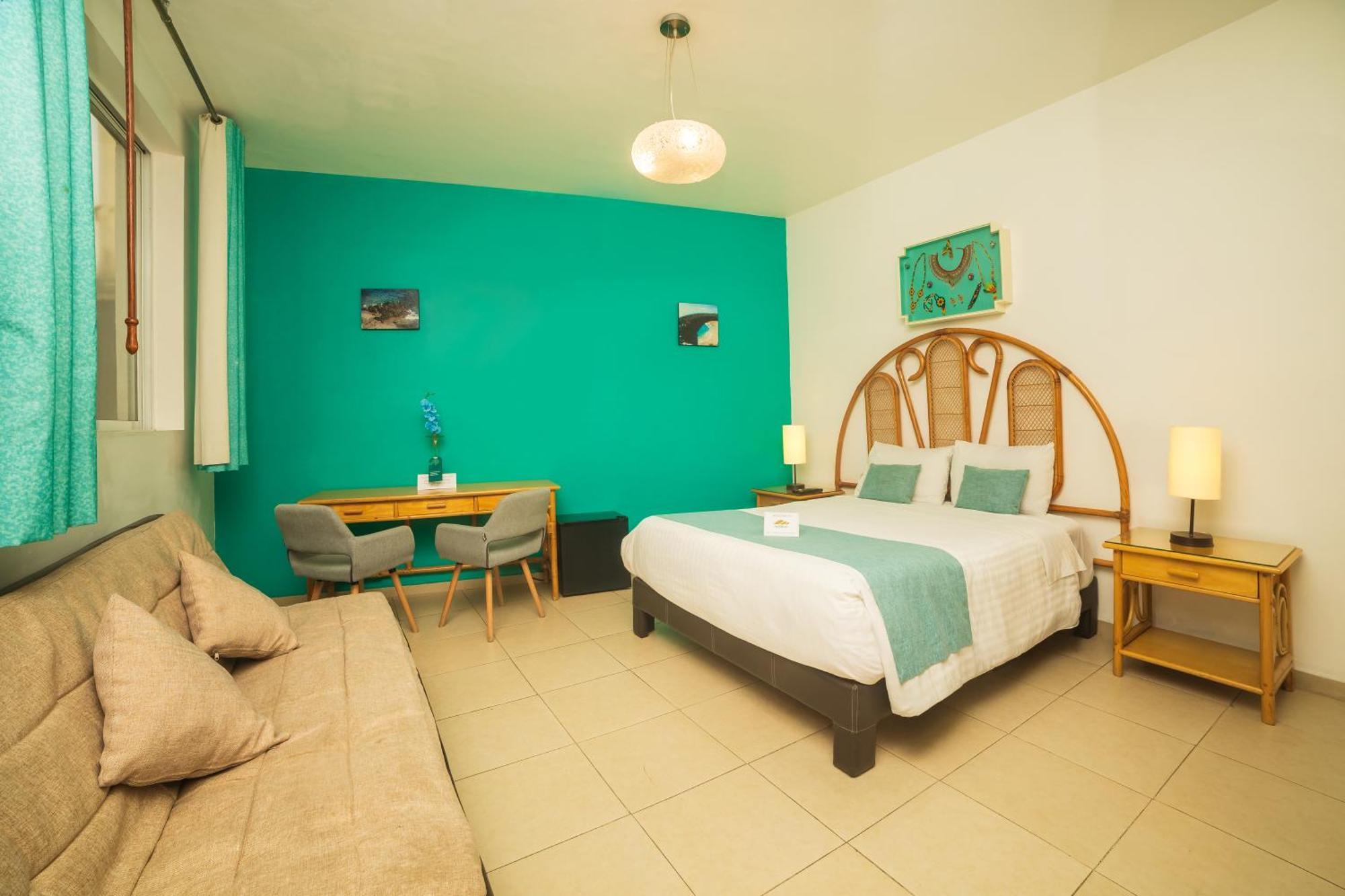 Oyo Casa Anzures 4*
